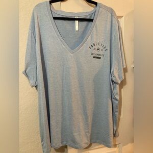 NWOT Fabletics v-neck plus size 4X
